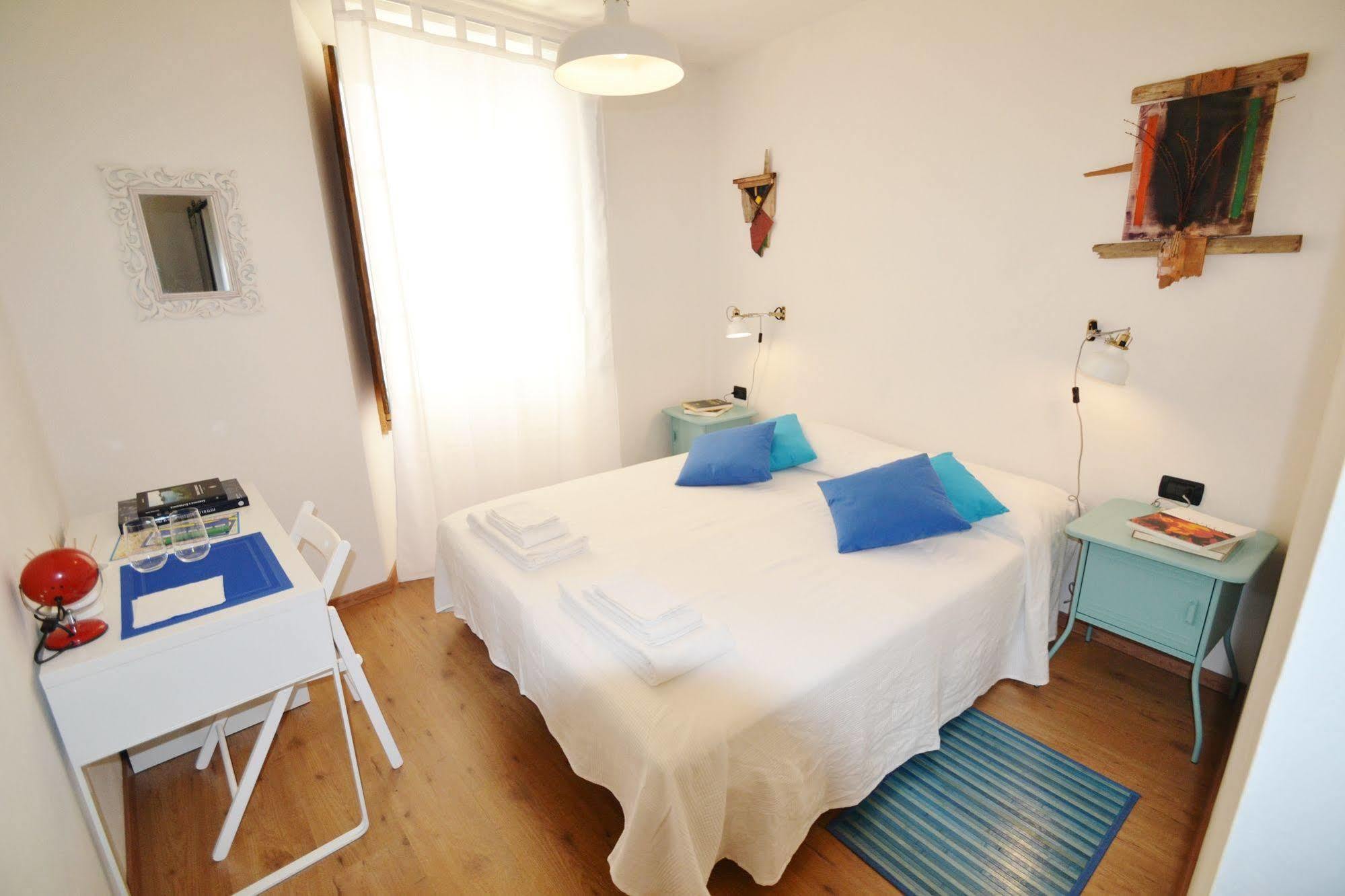 Il Bandito Re Hotel Nuoro  Ngoại thất bức ảnh